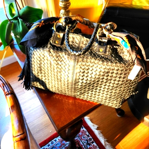 Cochni Italy Woven Tote - Picture 1 of 5